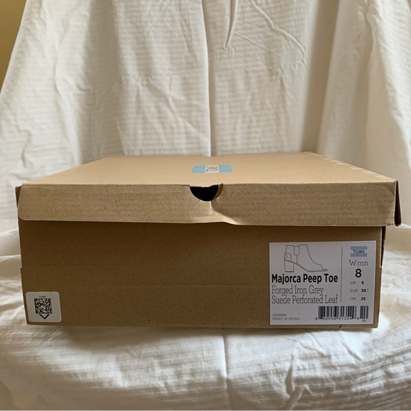 TOMS Majorca Suede Peep Toe Chunky Heel Booties
Forged Iron Grey US 8 - Picture 3 of 12